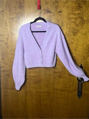 LA Hearts Cropped Cardigan Medium Lavender Fuzzy Soft Button Front Cozy Sweater